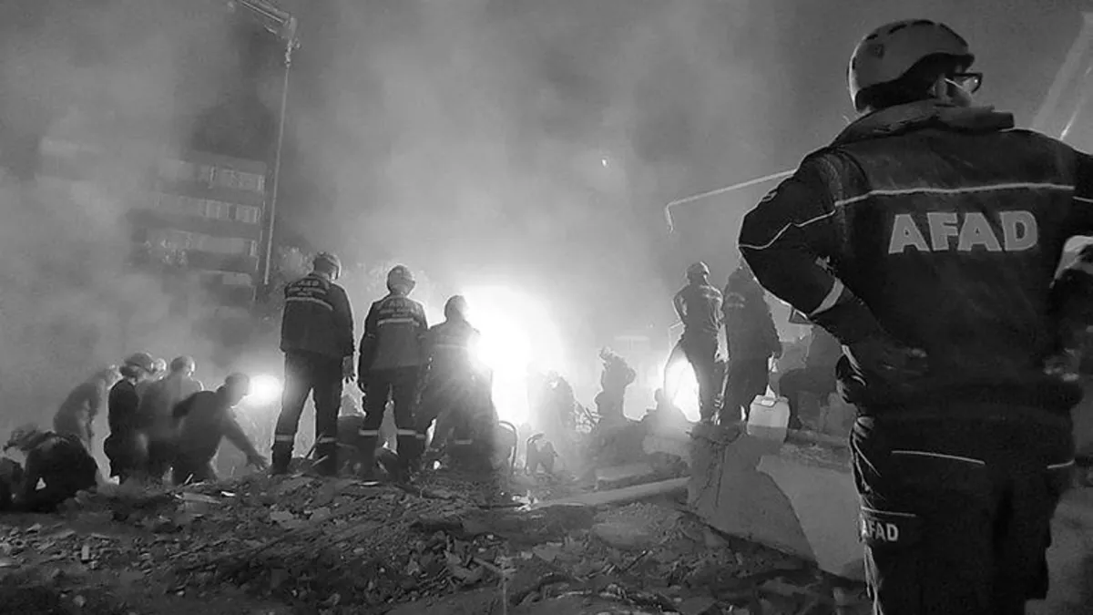 İzmir depreminin 6. yılında 5 bin 61 konut hak sahiplerine teslim edildi
