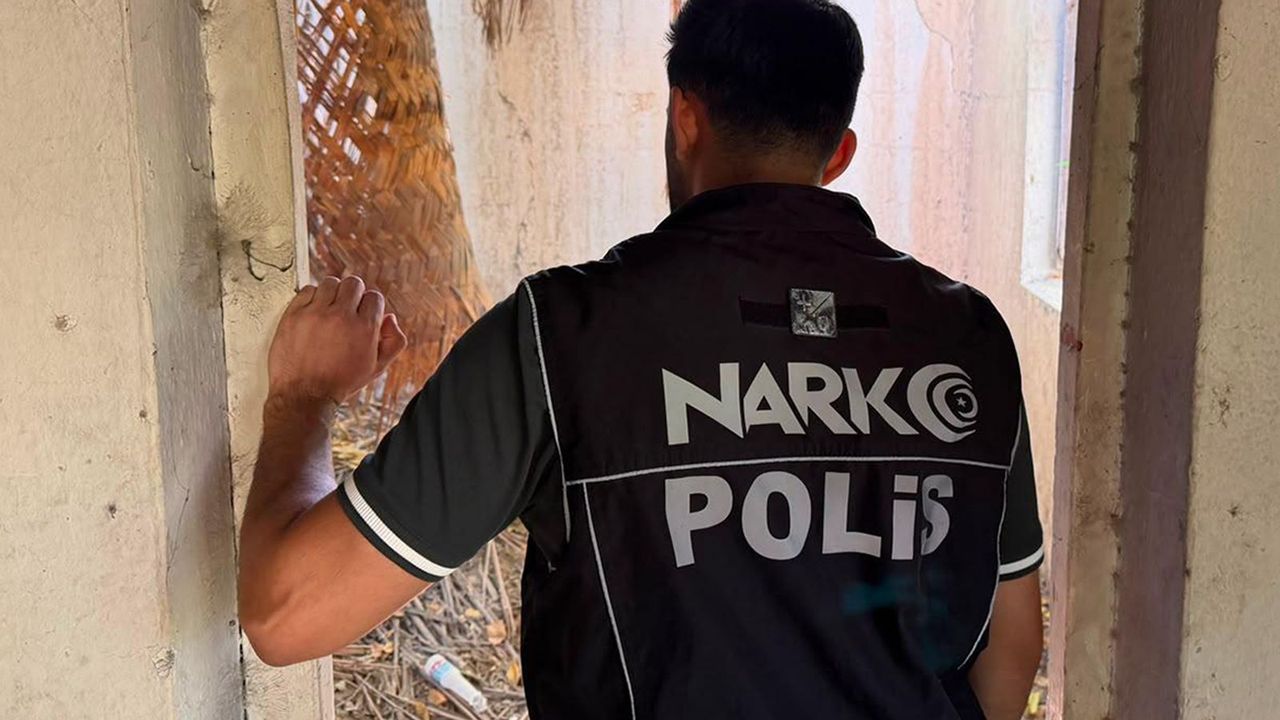 Iğdır'da emniyet güçlerinden okul çevrelerine yönelik güvenlik taraması