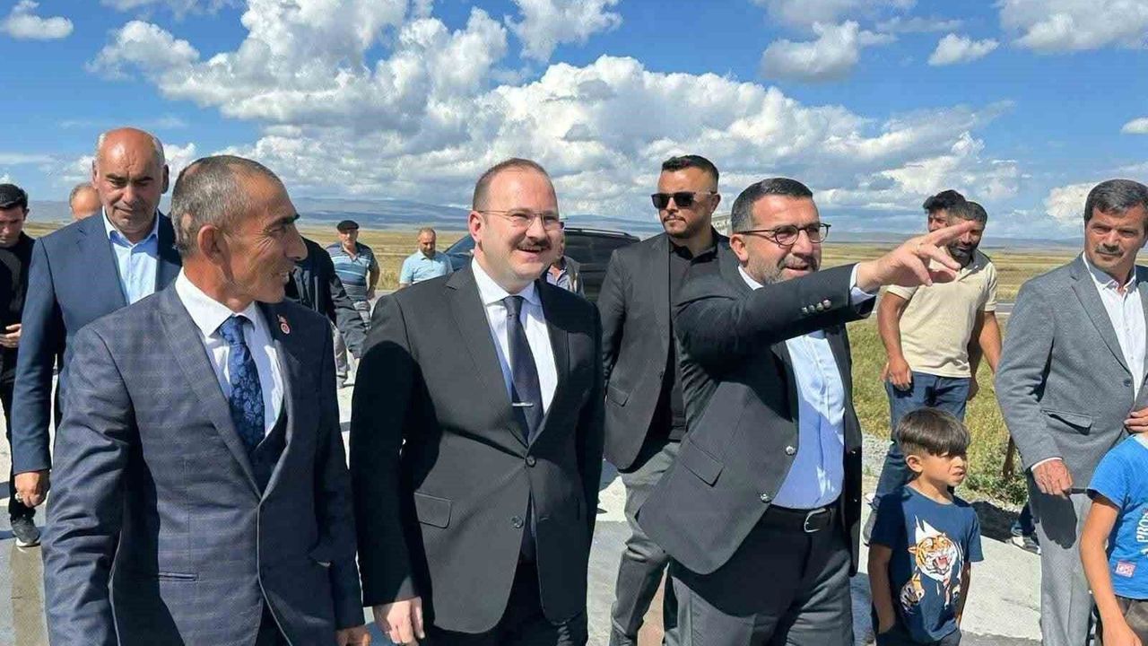 Arpaçay Kuyucuk köyünde 650 metrelik beton yol tamamlandı