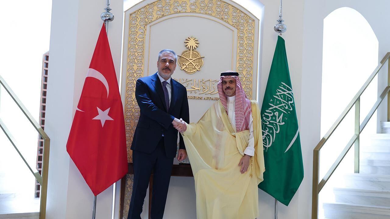Bakan Fidan, Suudi mevkidaşı ile bölgesel gelişmeleri ve saldırıları görüştü