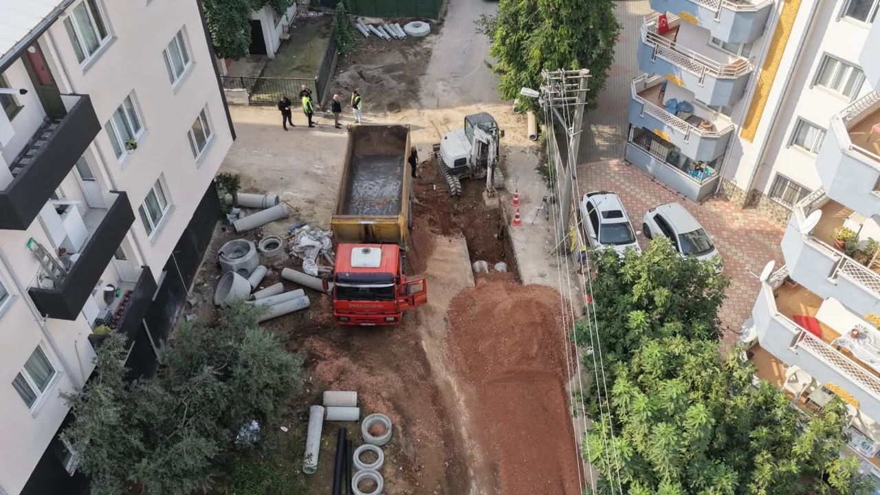 Bursa Osmangazi'de 340 metrelik yeni altyapı hattı döşeniyor
