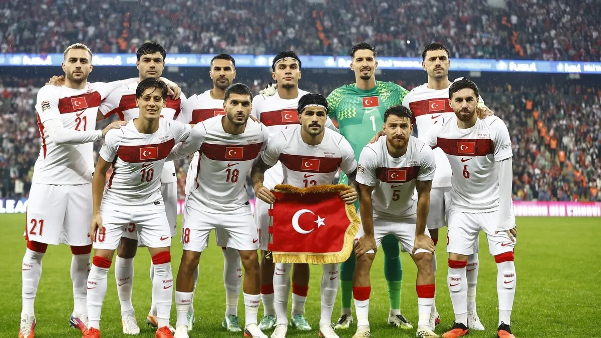 Orkun Kökçü sakatlığı nedeniyle milli takım aday kadrosundan çıkarıldı