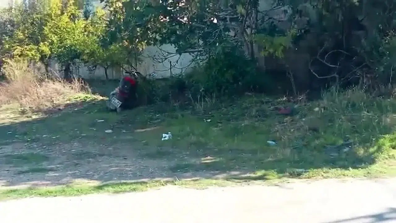 Antalya Manavgat'ta motosikletin devrilmesi sonucu 2 kişi yaralandı