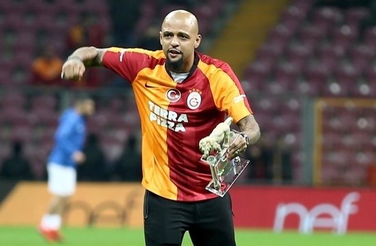 Felipe Melo derbi mücadelesini tribünden takip edecek