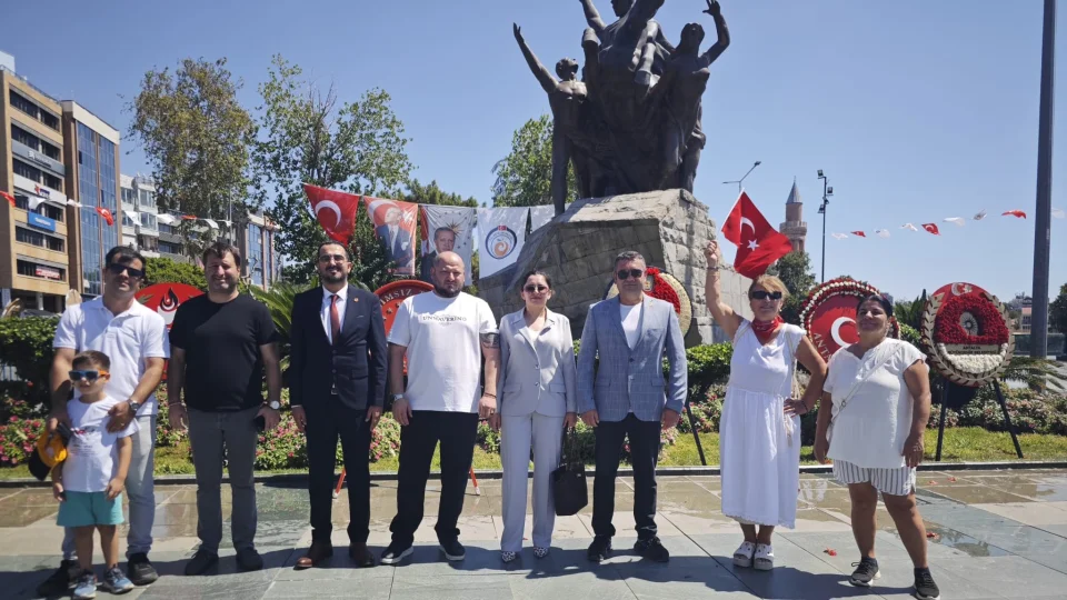 BTP Antalya teşkilatı 30 Ağustos Zafer Bayramı'nı kutladı