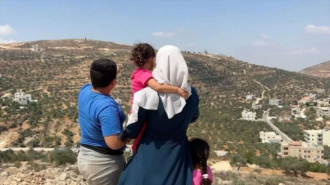 Batı Şeria'da düzenlenen İsrail baskınında iki Filistinli yaralandı