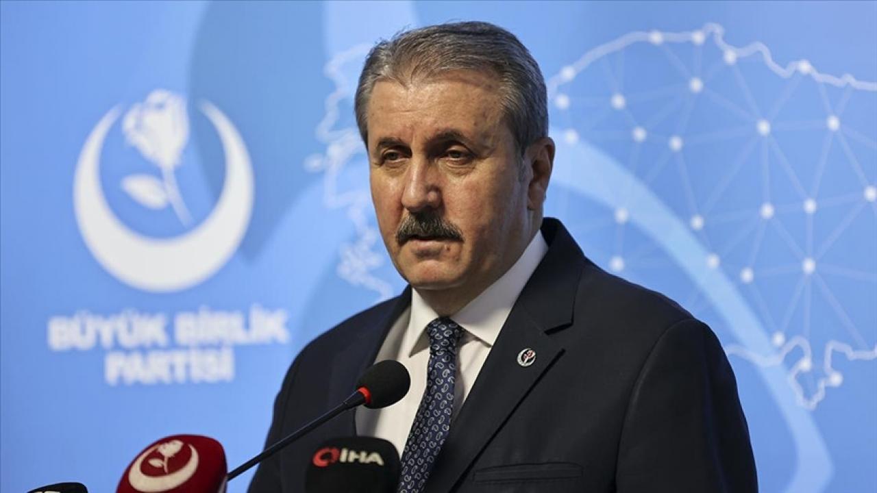 BBP Lideri Destici'den Azerbaycan'ın bağımsızlık yıl dönümü mesajı