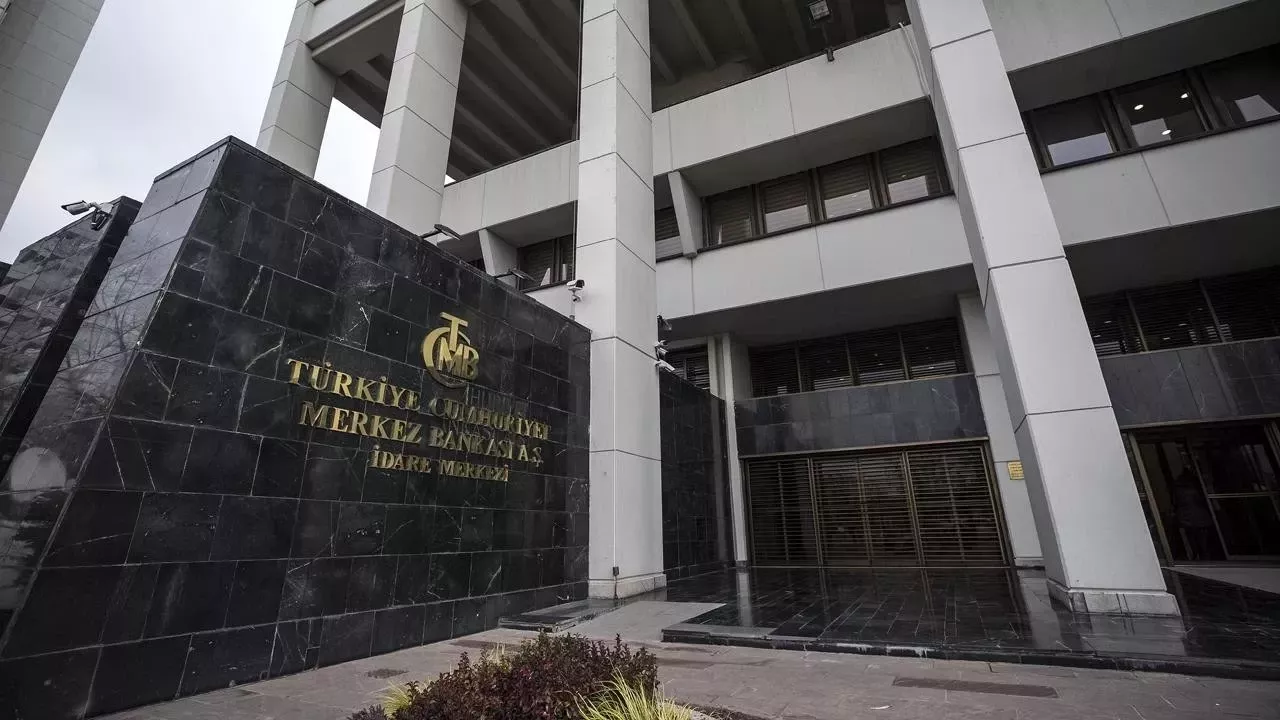 TCMB rezervlerinin 9 Ekim haftasında 4,2 milyar dolar arttığı hesaplandı