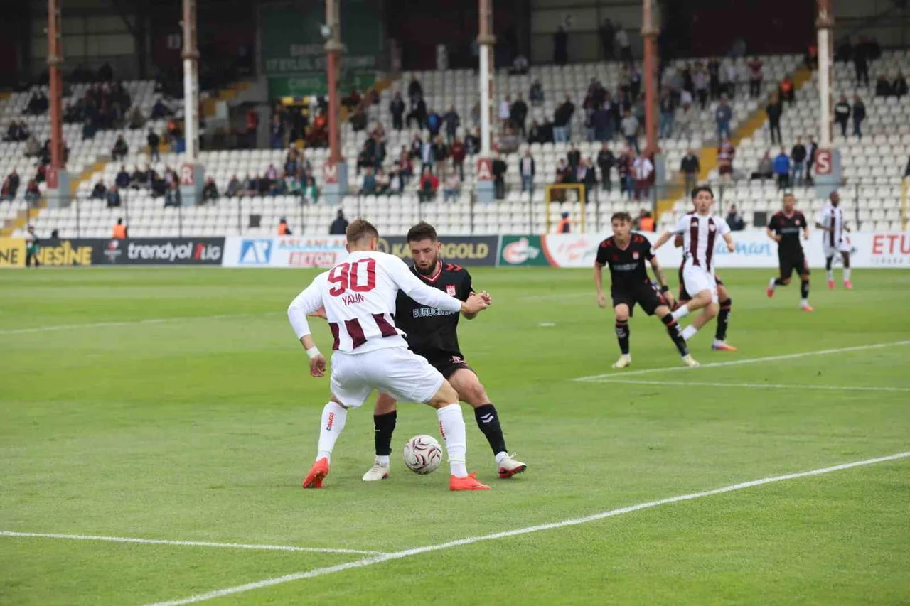 Bandırmaspor ile Sivasspor Trendyol 1. Lig'de 1-1 berabere kaldı