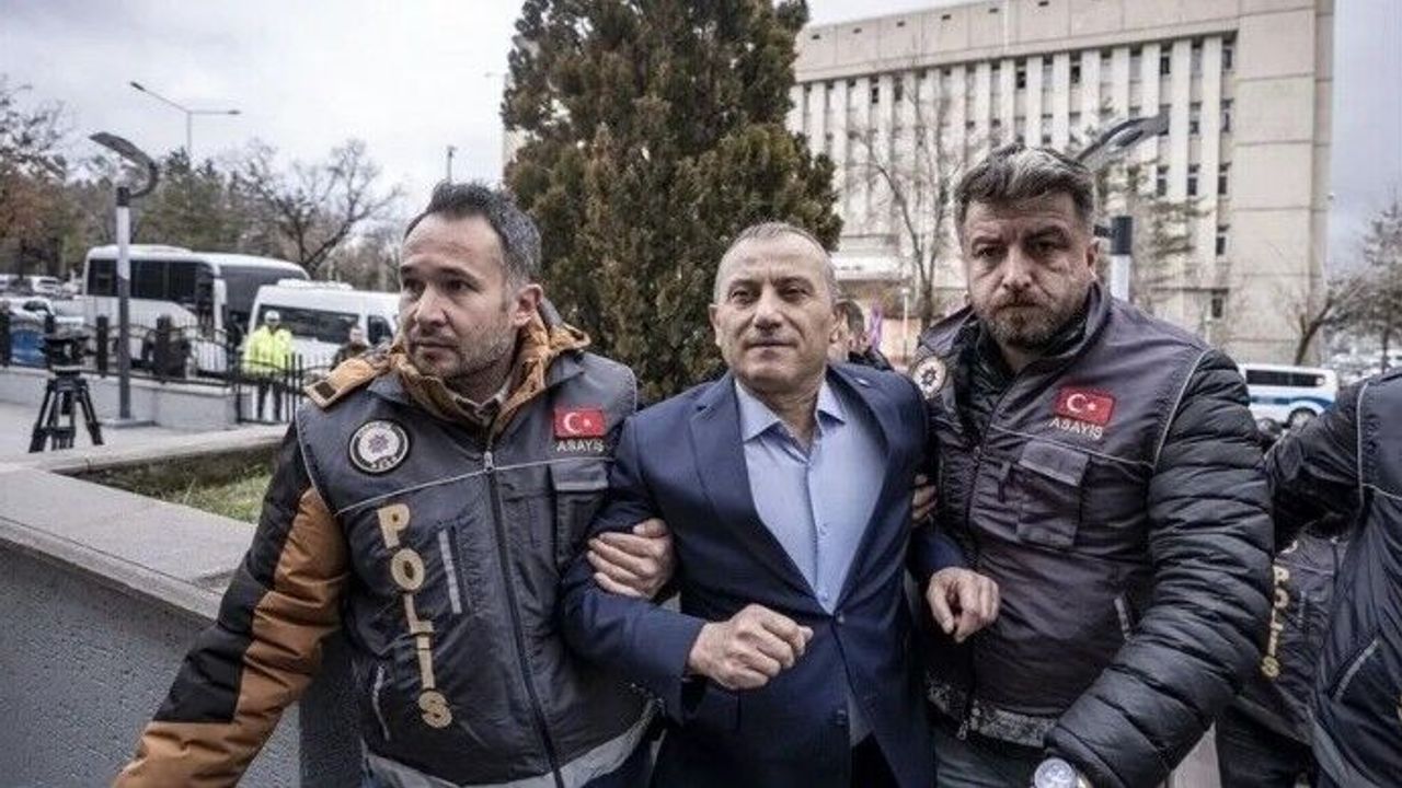 Tuncay Sonel'in sosyal medya hesabına erişim engeli talebi yapıldı