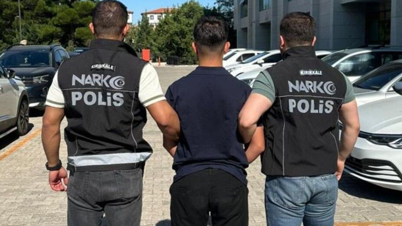 Sakarya'da bir çocuğu depoya kapatıp darbeden iki şüpheli yakalandı
