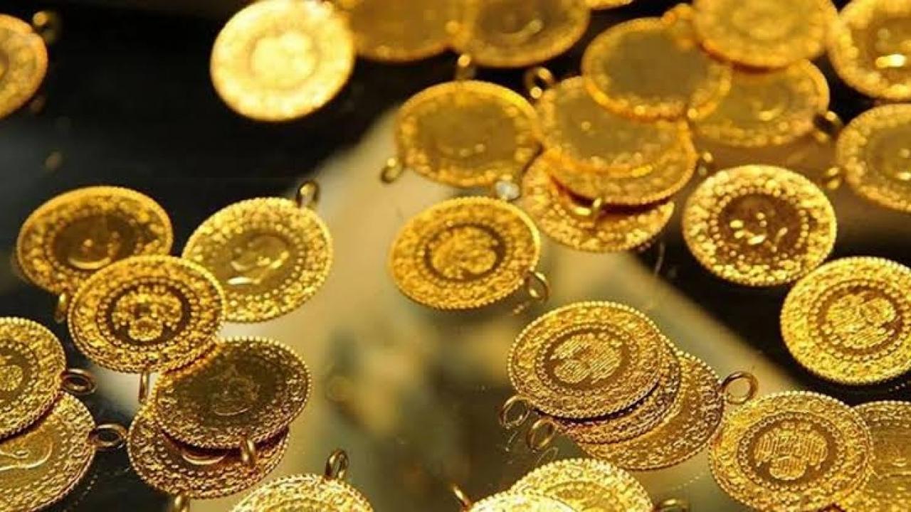 Altın fiyatları dolar endeksi ve yüksek tahvil faizlerinin baskısıyla geriledi