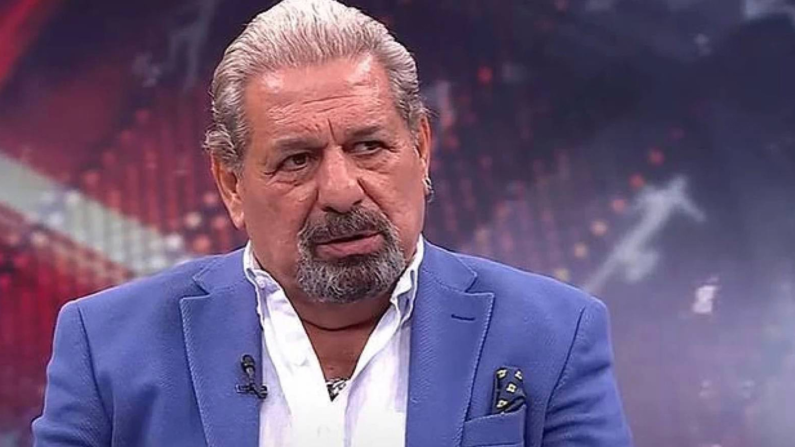 Erman Toroğlu Yunan kadınlarının görünümündeki değişimi Avrupa Birliği'ne bağladı