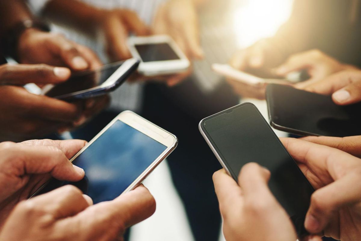 Yurt dışından getirilen kayıt dışı telefonların kullanım süresi doluyor