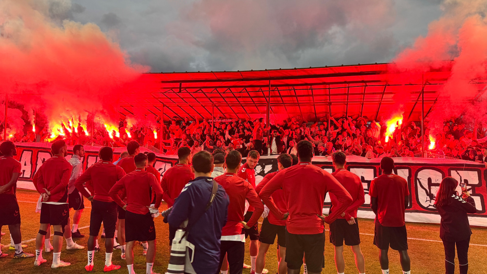 Samsunspor, antrenmanları ayda bir kez taraftara açma kararı aldı