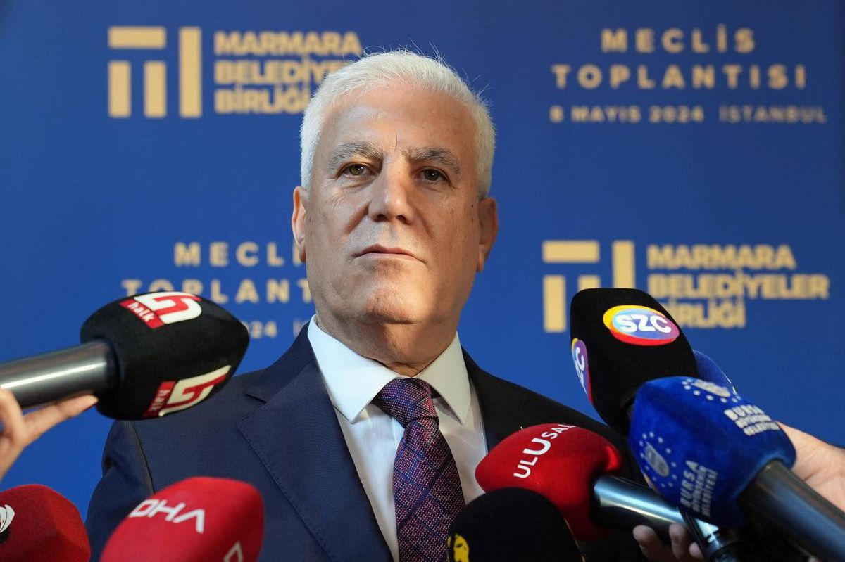 Tutuklu Belediye Başkanı Mustafa Bozbey CHP üyeliğinden ayrıldı