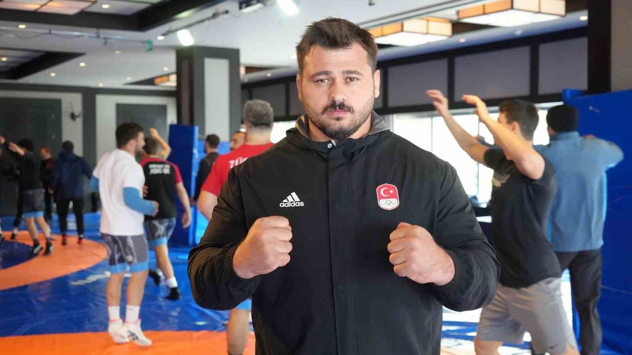 Milli güreşçi Rıza Kayaalp 2028 Olimpiyatları için Erzurum'da hazırlanıyor