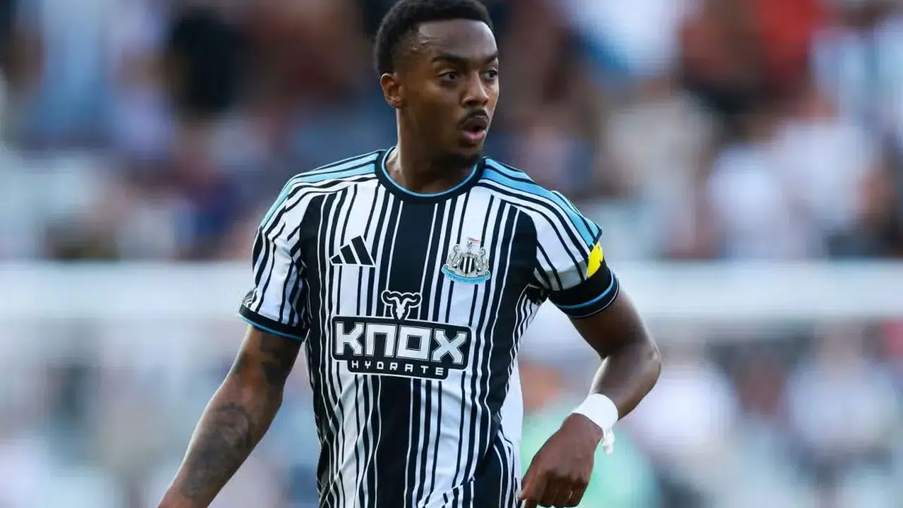 Beşiktaş, Joe Willock transferi için 10 milyon euro teklif etmeye hazırlanıyor