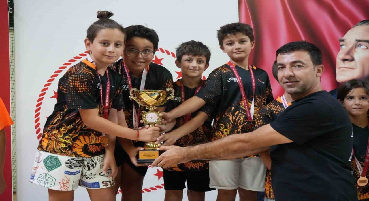 Muğla'da masa tenisi minikler il birinciliği müsabakaları sona erdi