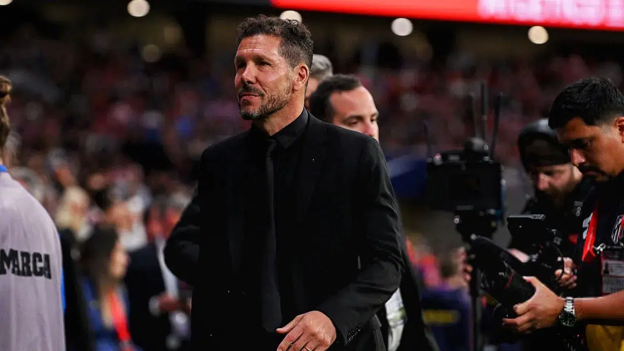 Diego Simeone Barcelona'nın oyun tarzını ve baskı gücünü değerlendirdi