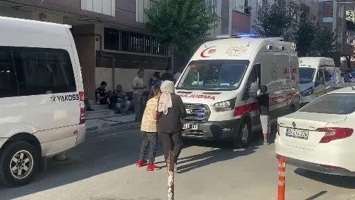 Gaziosmanpaşa'da bir kişi evinde ölü bulundu