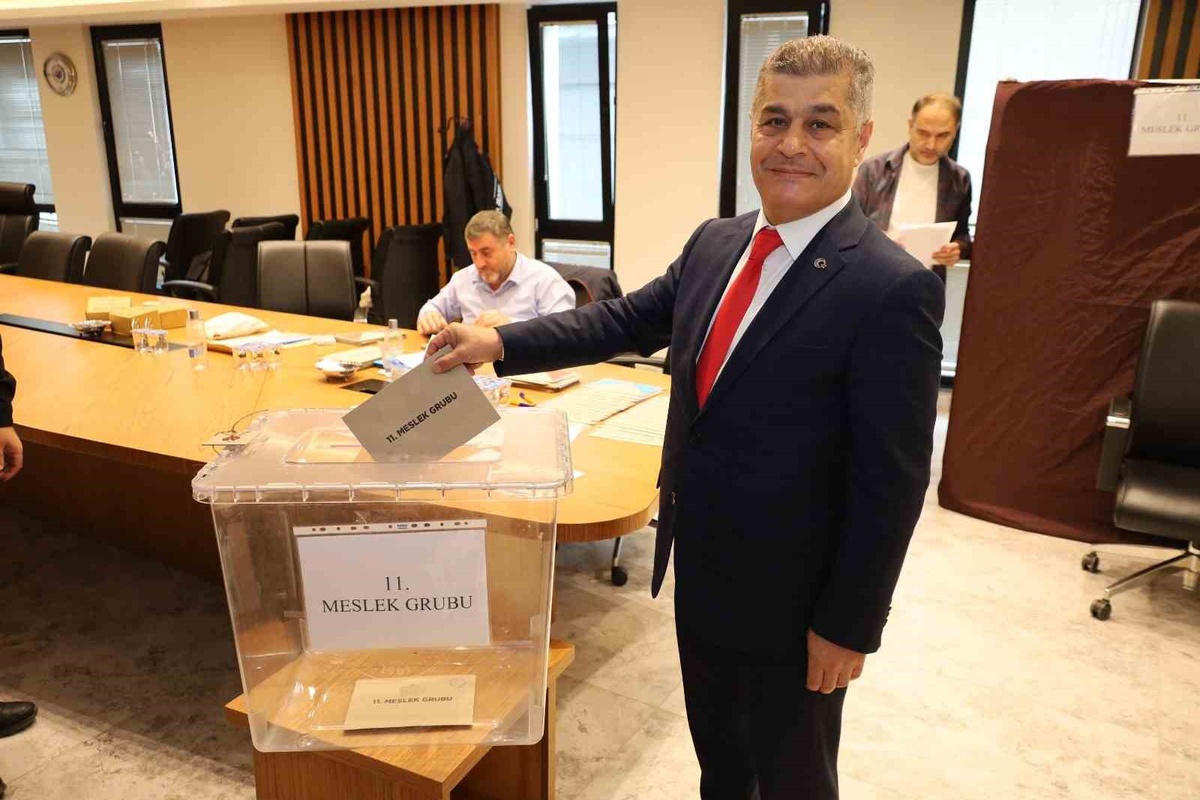 Bafra TSO'da meslek komiteleri ve meclis üyeliği seçimleri başladı