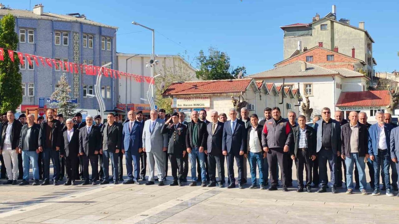 Bozkır'da muhtarlık kurumunun yerel yönetimdeki rolü törenle vurgulandı