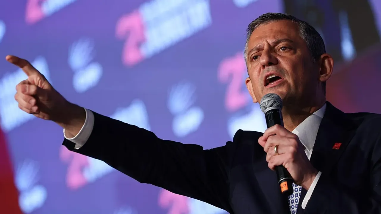 Özgür Özel tutuklu belediye başkanlarını cezaevinde ziyaret edecek