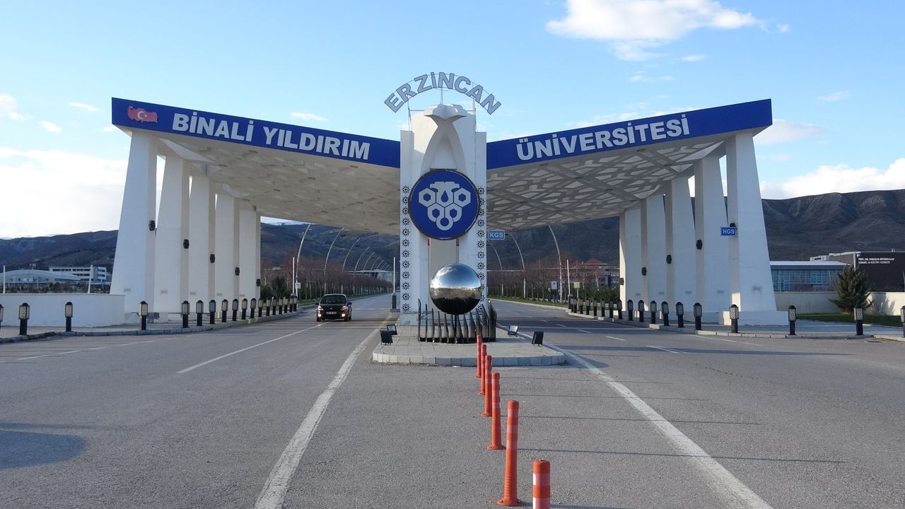 Prof. Dr. Ufuk Kuyrukluyıldız Erzincan Binali Yıldırım Üniversitesi Rektörü oldu