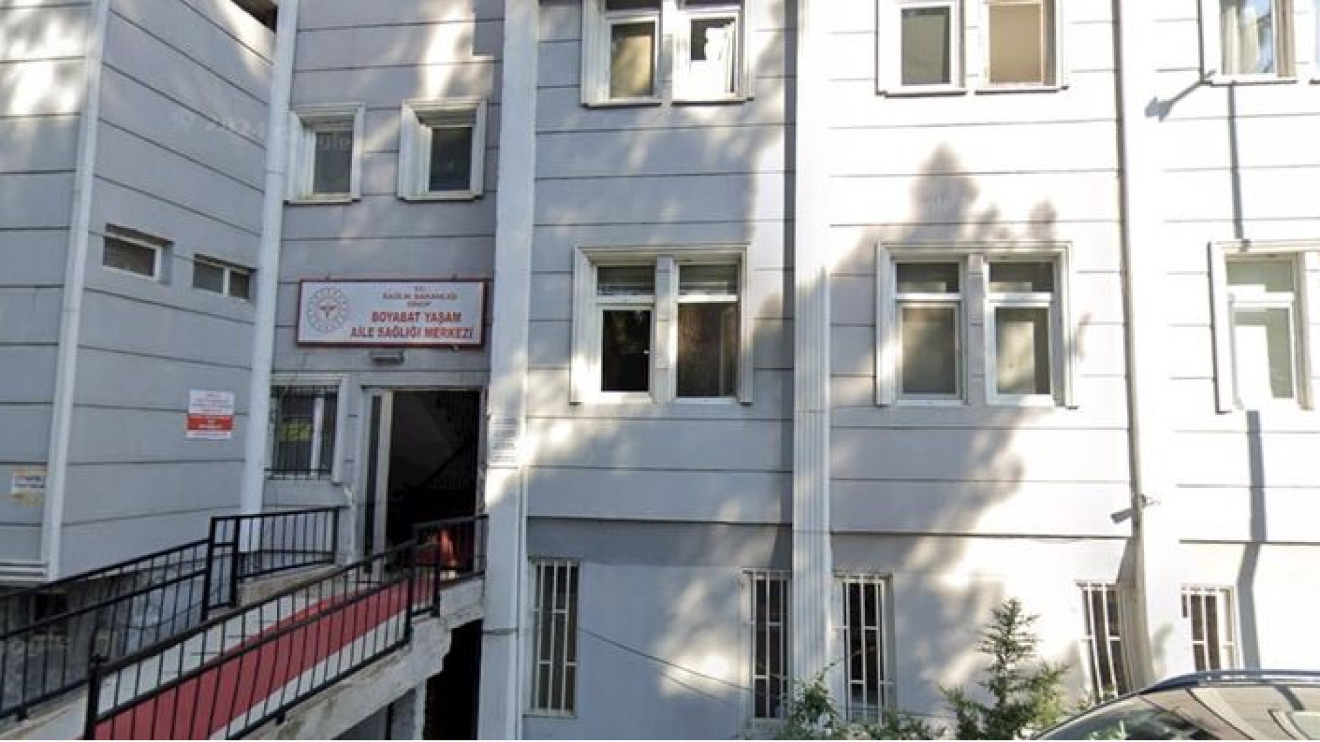 Sinop'ta aile hekimine ait tüfek ateş aldı, bir hemşire yaralandı