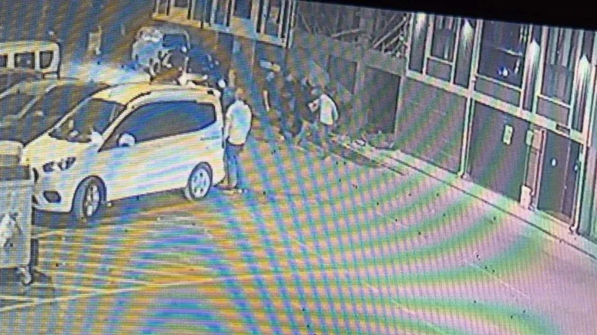 Bursa İnegöl'de araç pazarlığı silahlı kavgaya dönüştü: 1 yaralı