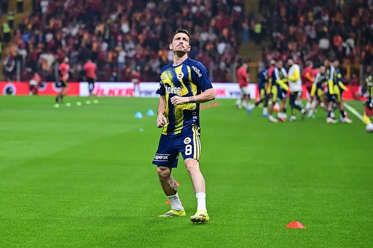 Fenerbahçe teknik direktörü İsmail Kartal ile yollar ayrıldı