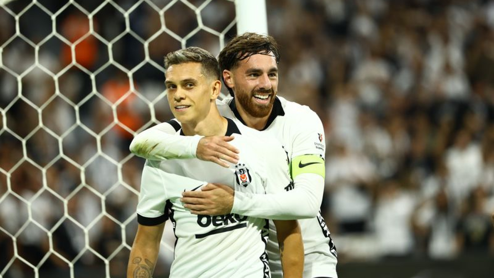 Leandro Trossard Beşiktaş formasıyla ilk golünü Erzurumspor maçında attı