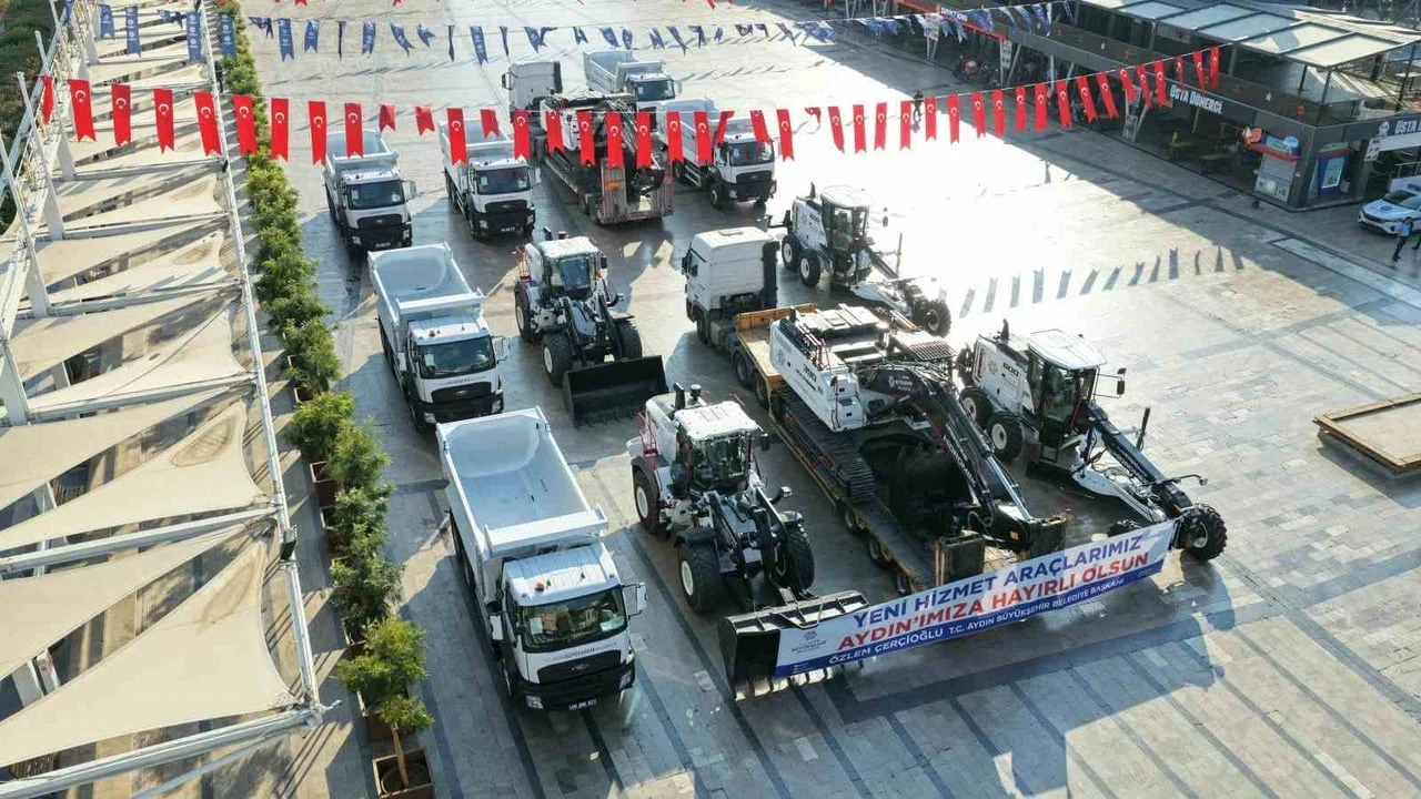 Aydın Büyükşehir Belediyesi filosuna 150 milyon liralık yeni araçlar eklendi