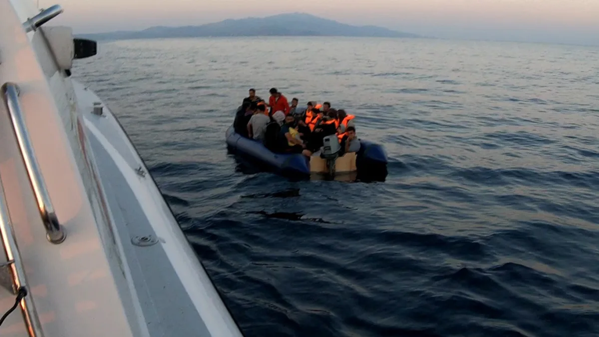 Çanakkale'de 6 operasyonda 51 düzensiz göçmen ve 2 organizatör yakalandı