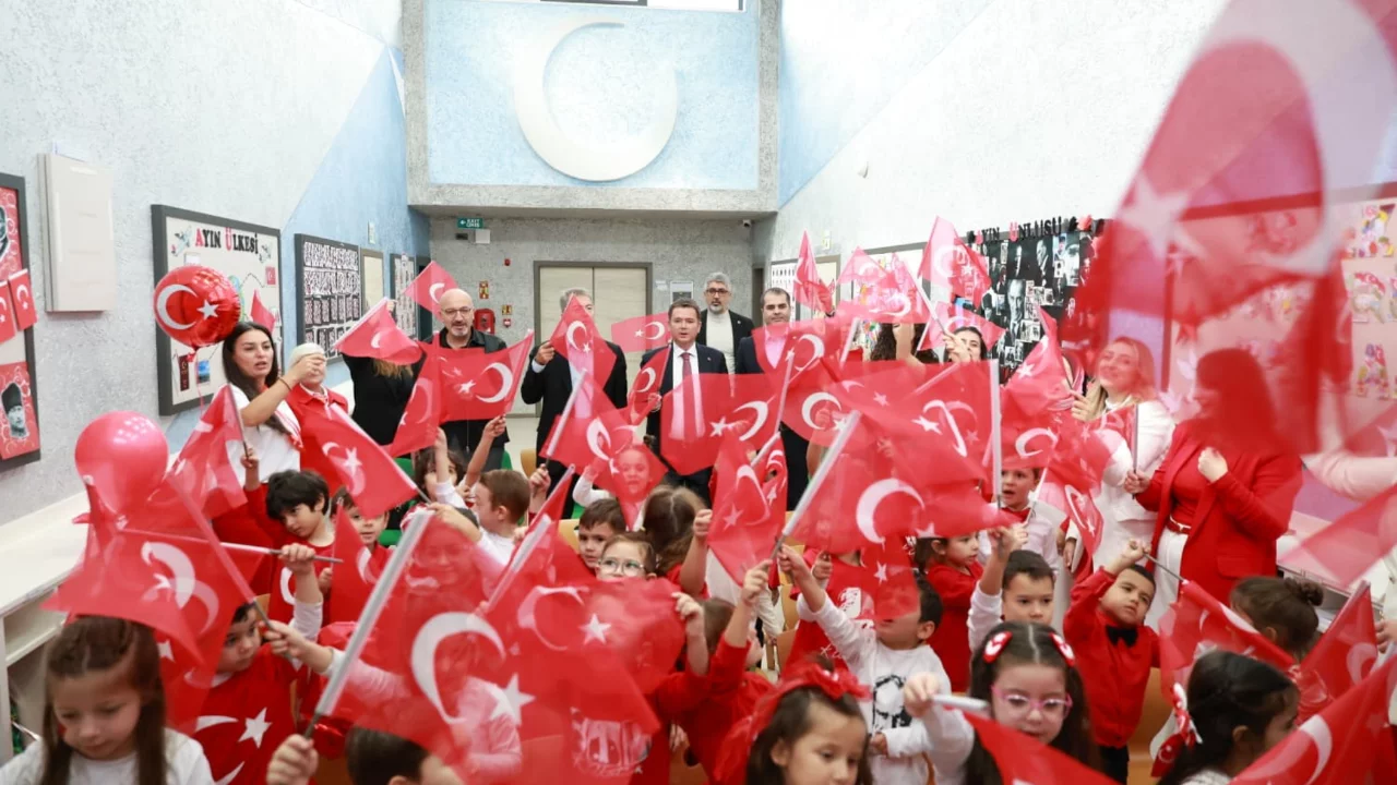 Osmangazi Belediyesi kreşlerinde Cumhuriyet Bayramı kutlandı