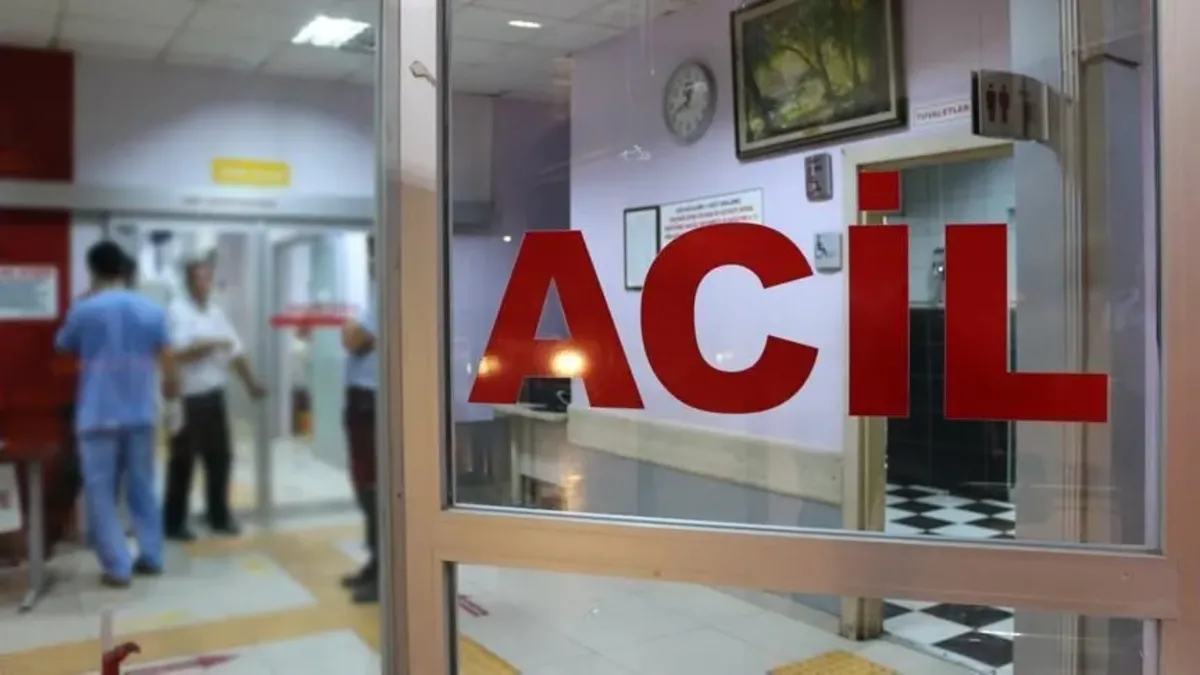Afyonkarahisar'da iki çocuk sürücünün karıştığı kazada bir kişi ağır yaralandı