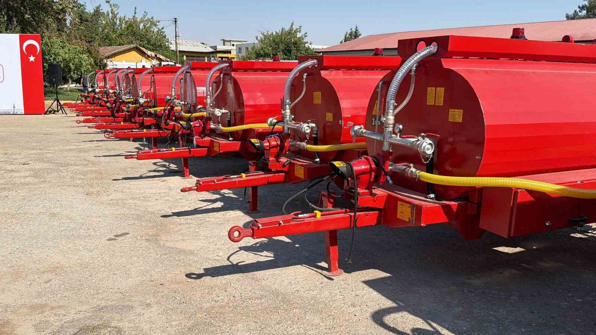 Adıyaman'da orman yangınlarına müdahale için 36 su tankeri temin edildi