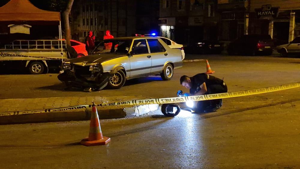 Karaman'da otomobilin çarptığı motosiklet sürücüsü hayatını kaybetti