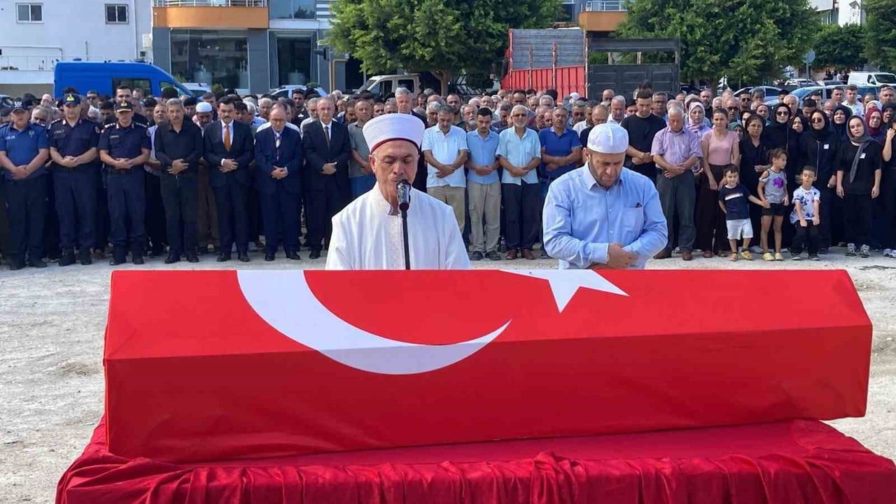 Konya'da görevli uzman çavuş Mersin'de törenle toprağa verildi