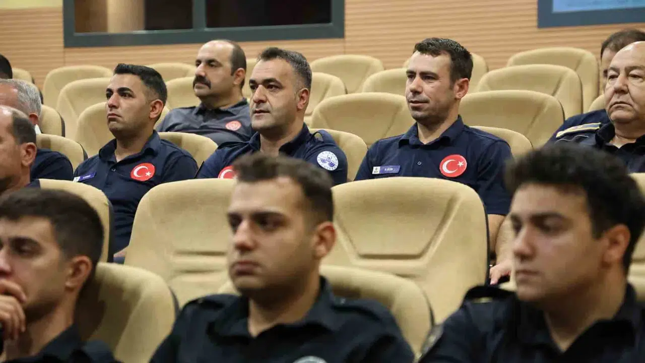 Elazığ'da acil müdahale ekiplerine adli delil koruma eğitimi verildi