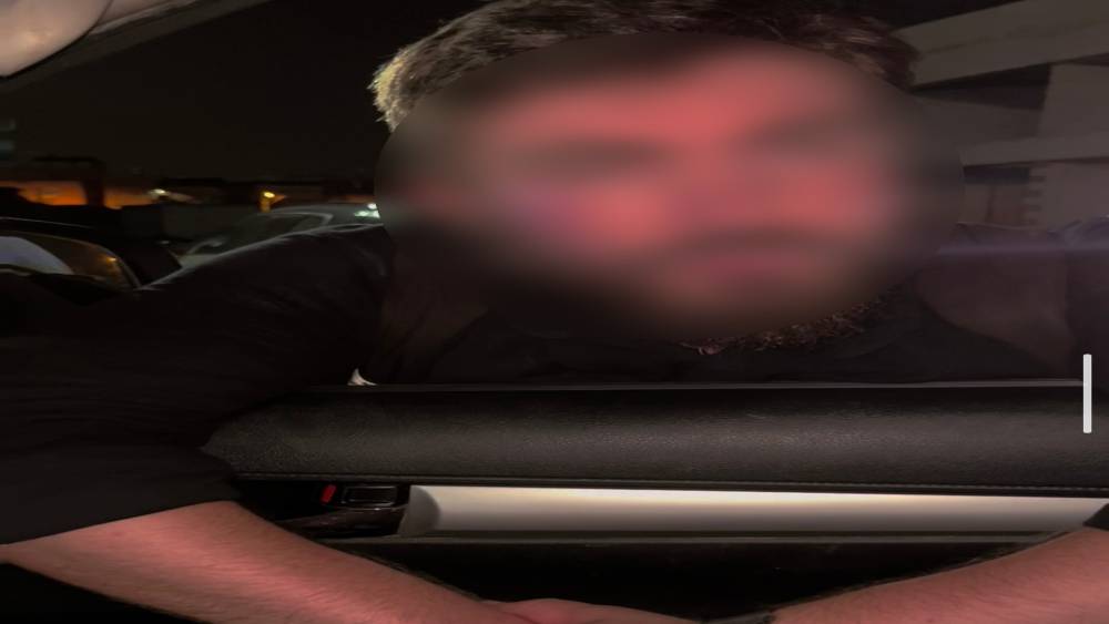 Adana'da sosyal medya yayıncısının yolu iki kişi tarafından kesildi
