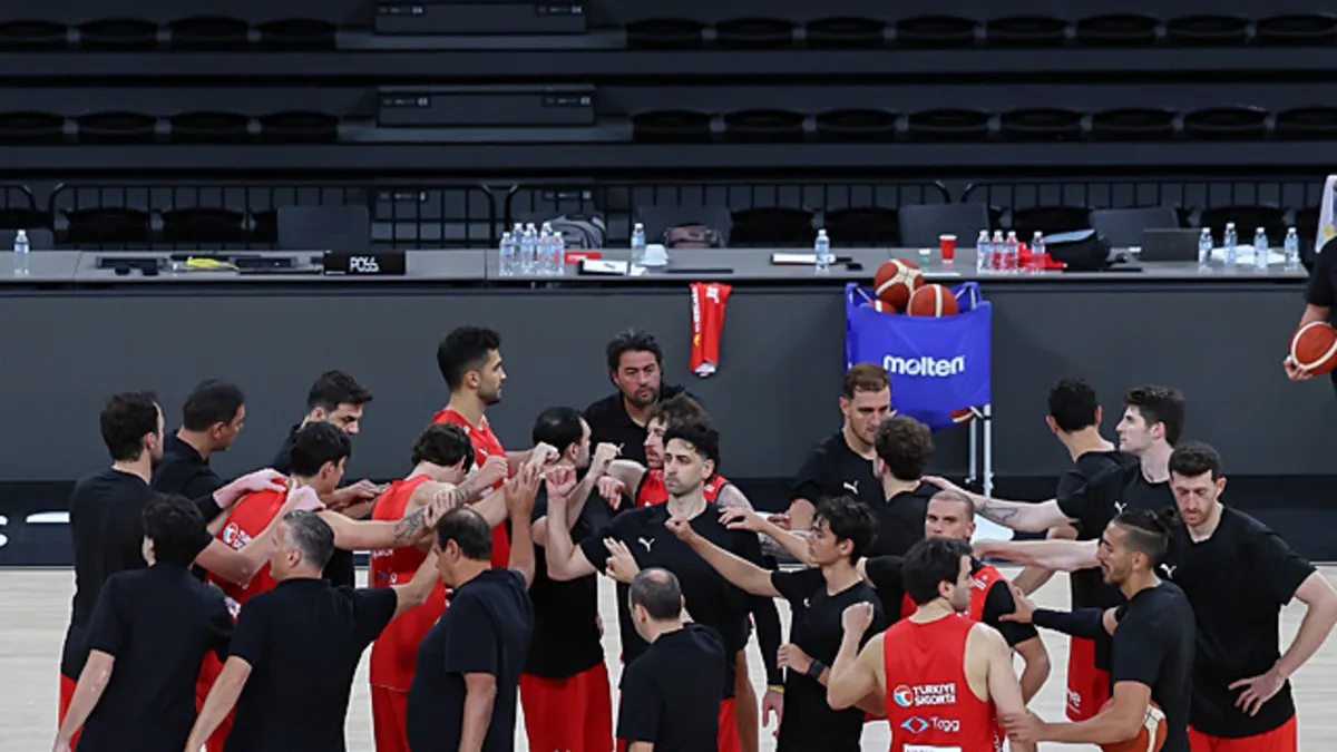A Milli Erkek Basketbol Takımı Litvanya maçına hazırlanıyor