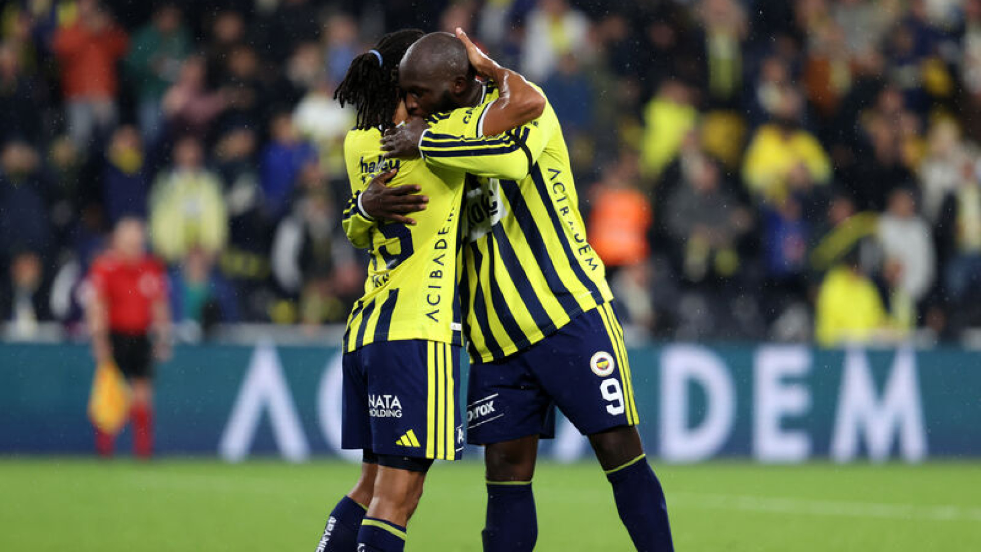 Fenerbahçe'nin Slavia Prag mücadelesi öncesi Çekya karnesi belli oldu