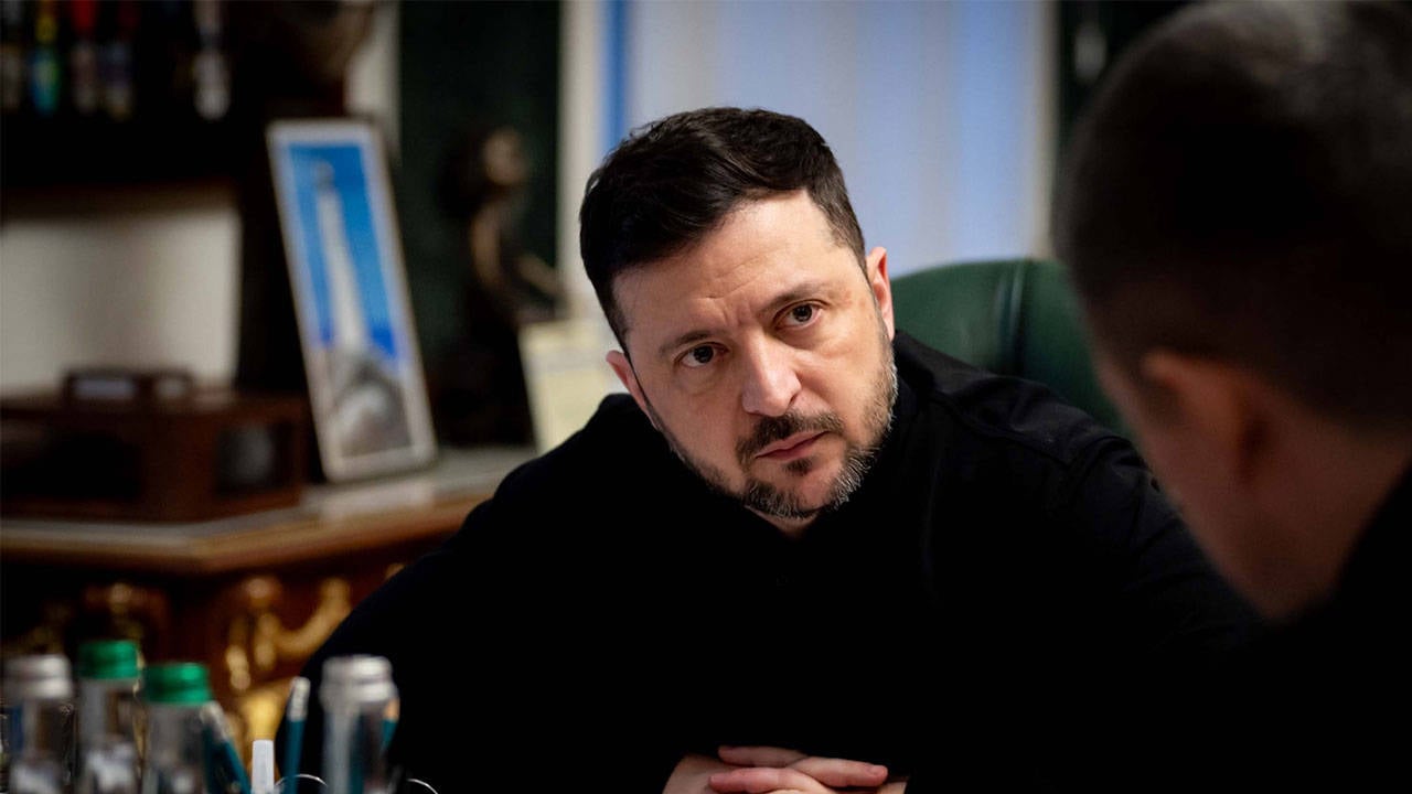 Zelenski Rusya'nın sekiz bölgeyi hedef alan hava saldırısı düzenlediğini açıkladı