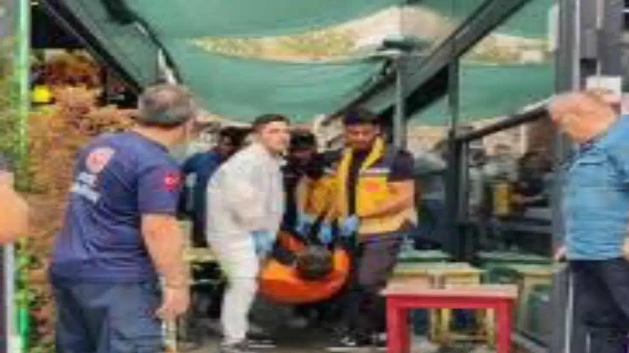 Kırklareli'nde minibüste 18 düzensiz göçmen yakalandı
