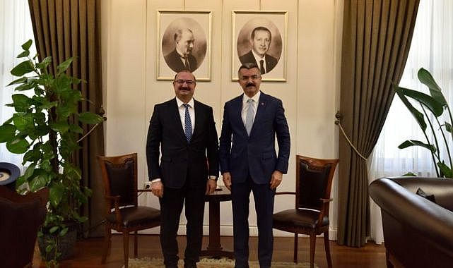 Atatürk Üniversitesi Rektörü Hacımüftüoğlu'ndan Okay Memiş'e ziyaret