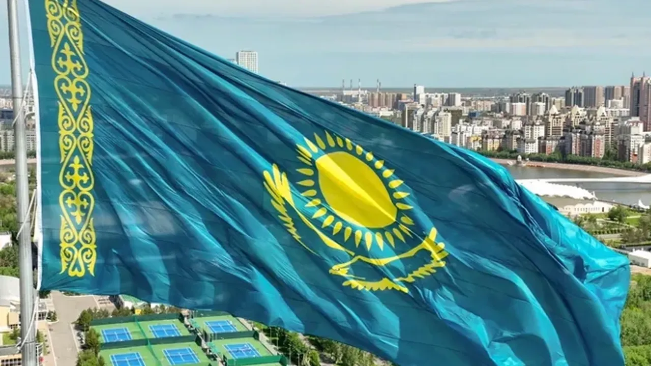 Kazakistan'da Adilet Partisi Kurultay seçimlerinde çoğunluğu sağladı