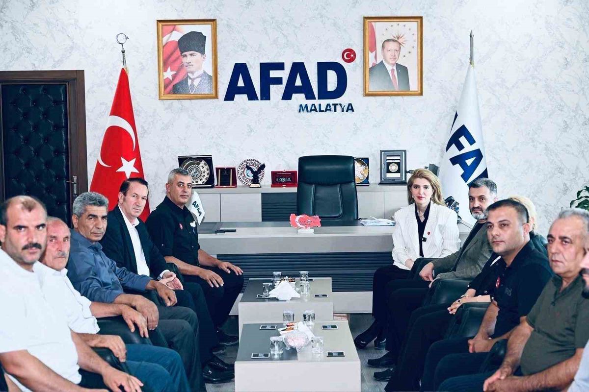 Milletvekili Ölmeztoprak Malatya'da tarım ve afet çalışmalarını inceledi