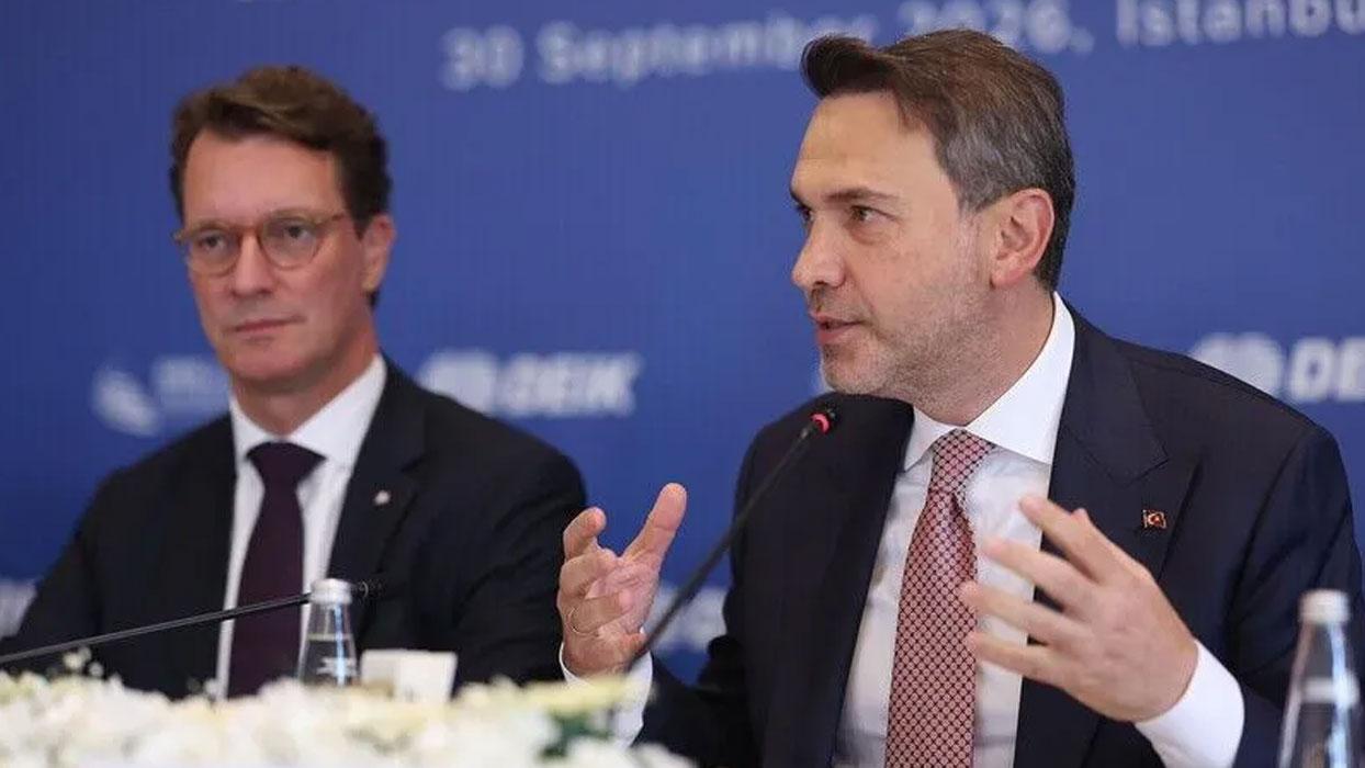 Bakan Bayraktar'dan Almanya ile yeni nesil enerji projeleri çağrısı